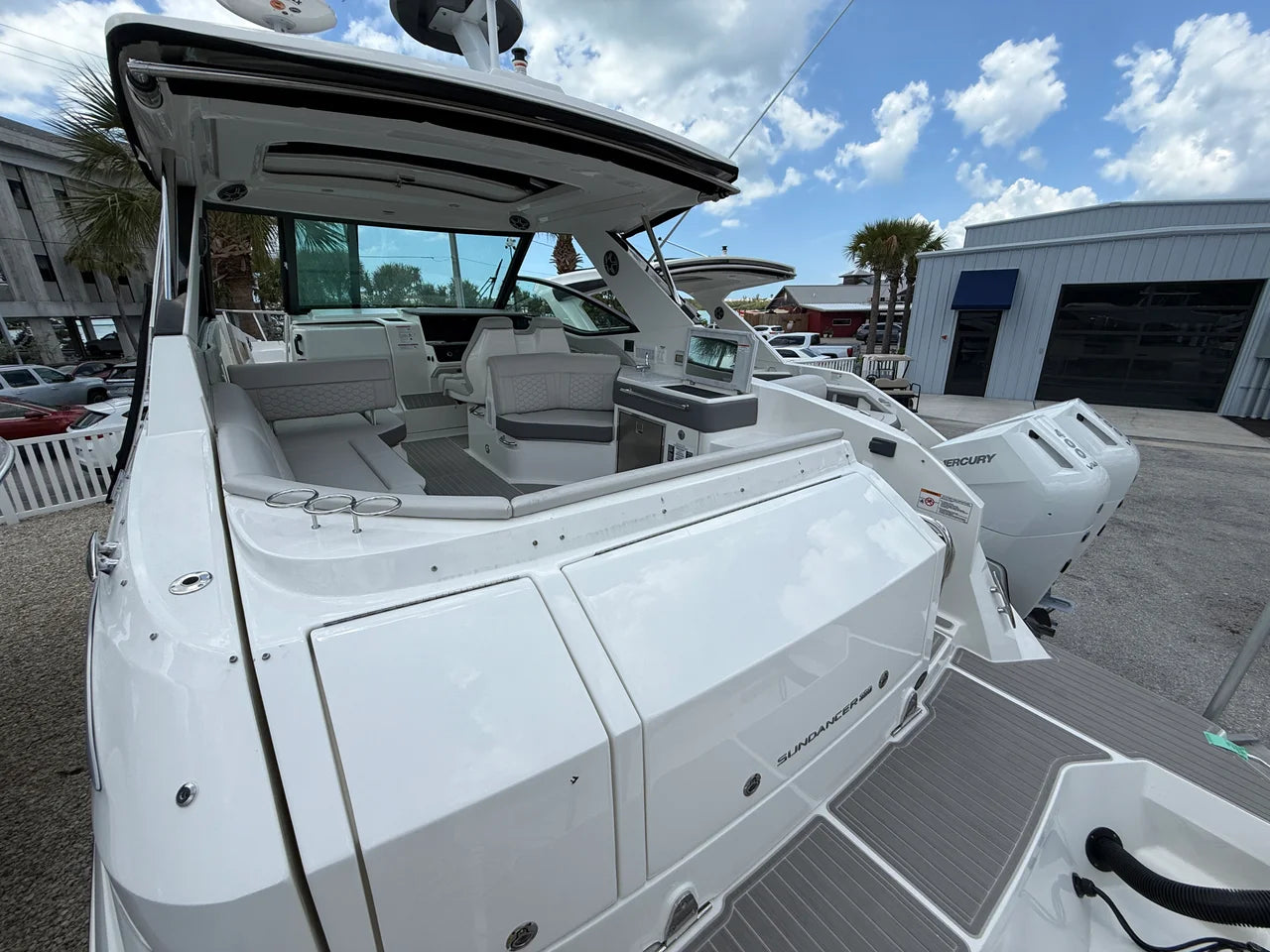 2026 Sea Ray Sundancer 320 Outboard 32.0 feet, Clearwater, Florida #43
