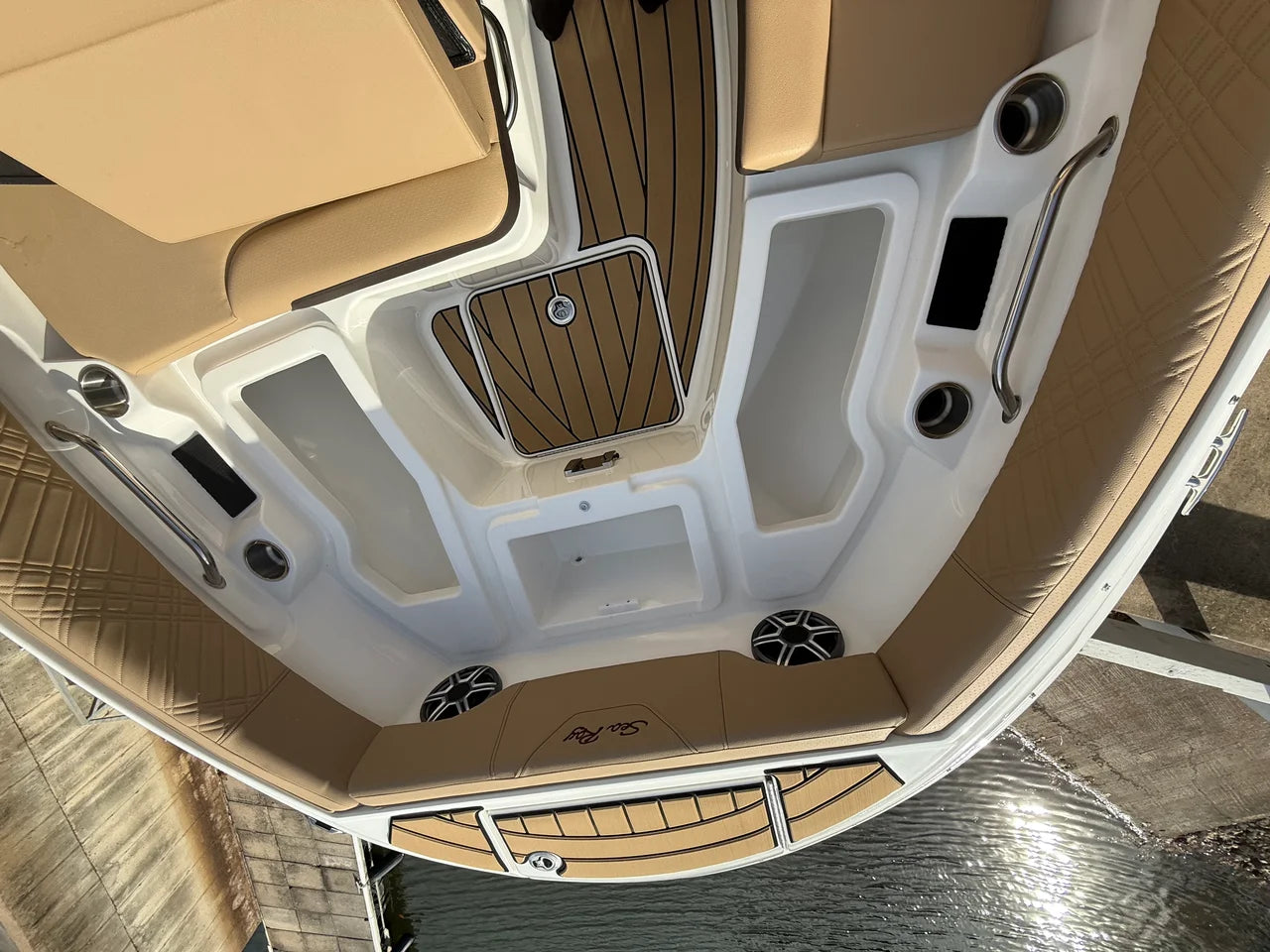 2026 Sea Ray SDX 250 Outboard 25.0 feet, Clearwater, Florida #25