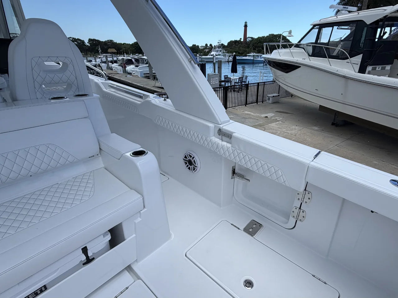 2026 Intrepid 35 VALOR 37.0 feet, Clearwater, Florida #5