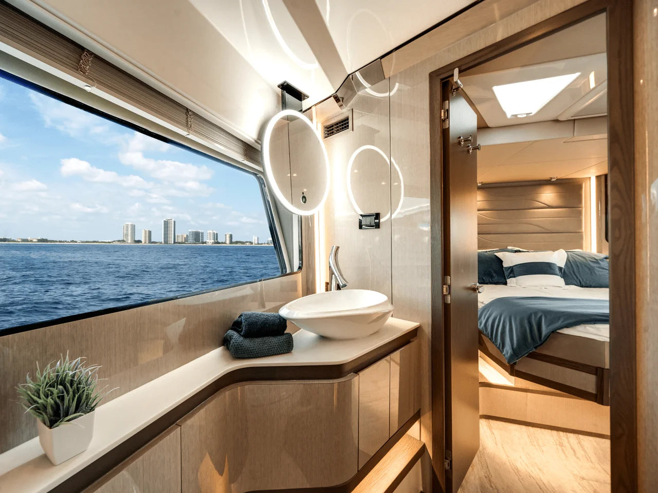 2026 Cruisers Yachts 57 FLY 57.0 feet, Clearwater, Florida #33
