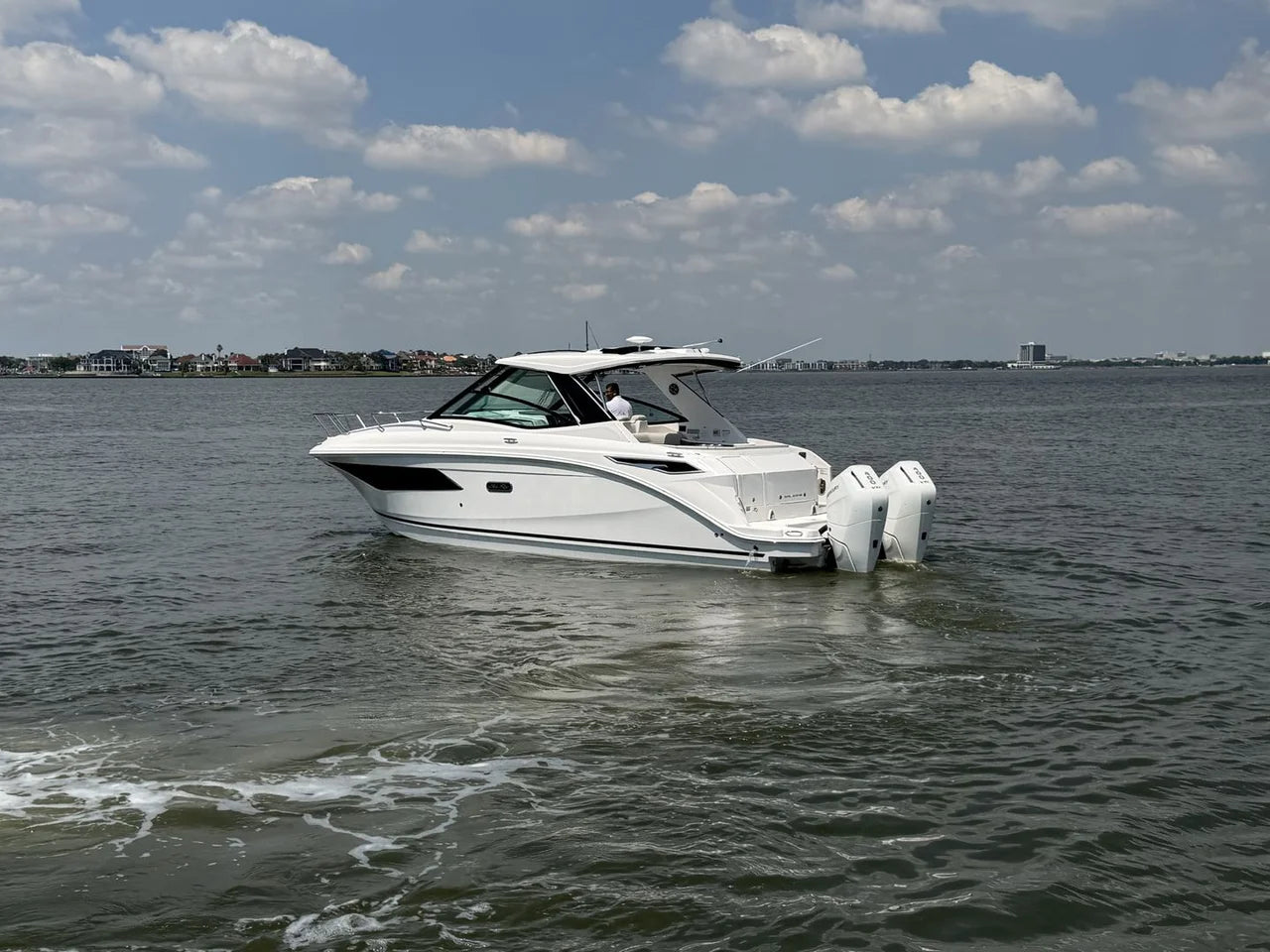 2026 Sea Ray Sundancer 320 Outboard 32.0 feet, Clearwater, Florida #12