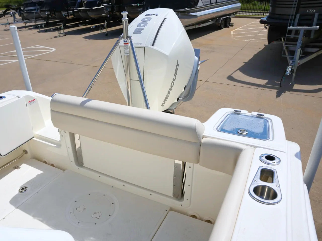 2026 Boston Whaler 230 Outrage 23.0 feet, Clearwater, Florida #7