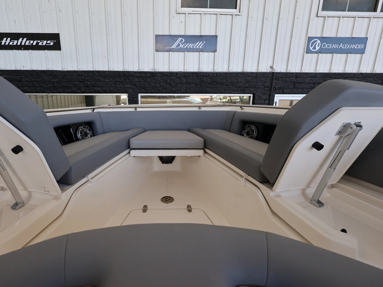 2026 Boston Whaler 360 Outrage 36.0 feet, Clearwater, Florida #40