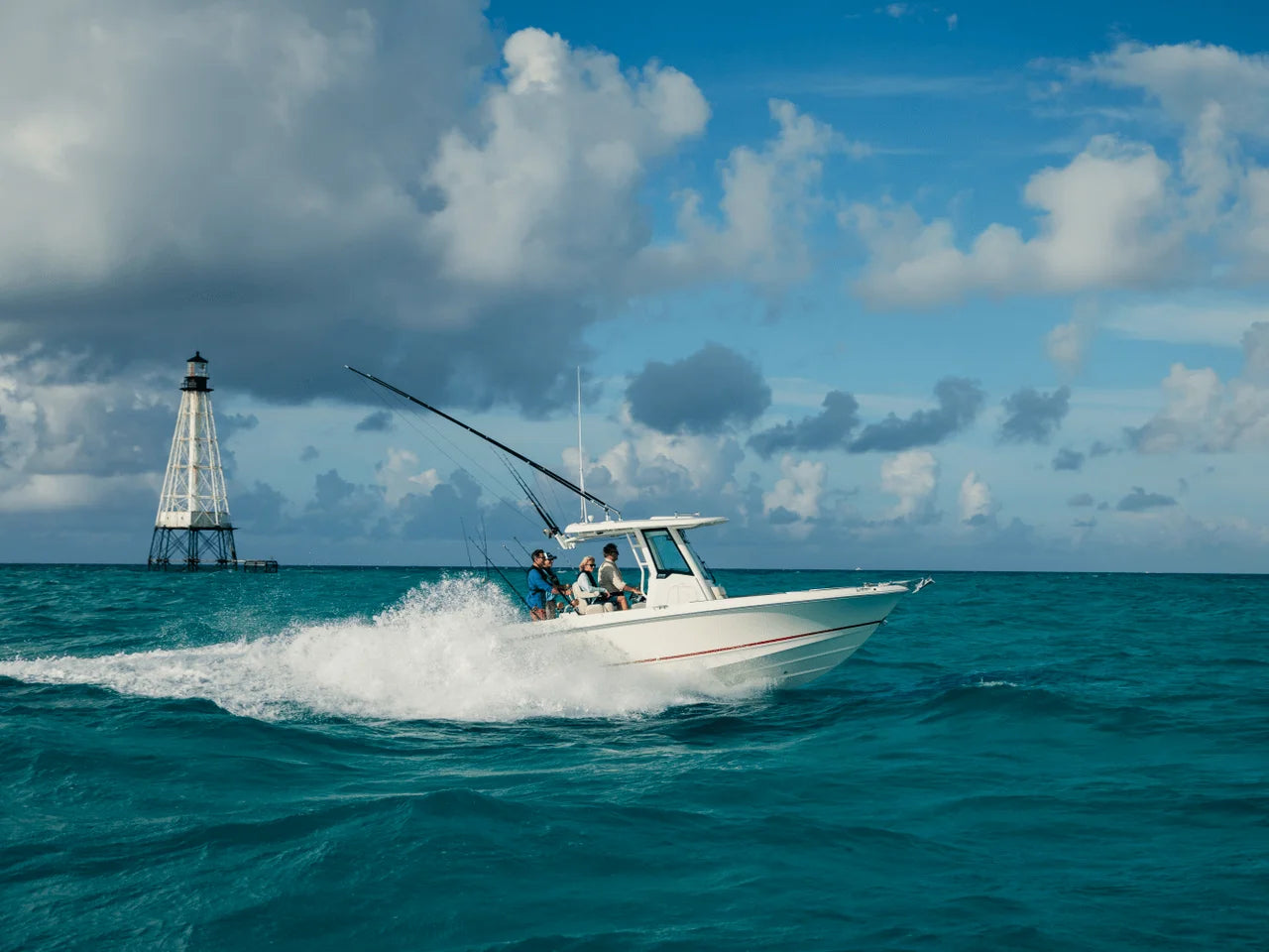 2026 Boston Whaler 250 Outrage 25.0 feet, Clearwater, Florida #1