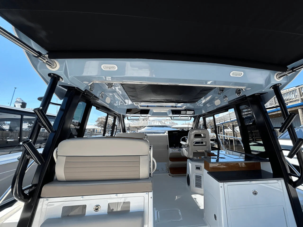 2025 Boston Whaler 365 Conquest 36.0 feet, Clearwater, Florida #67