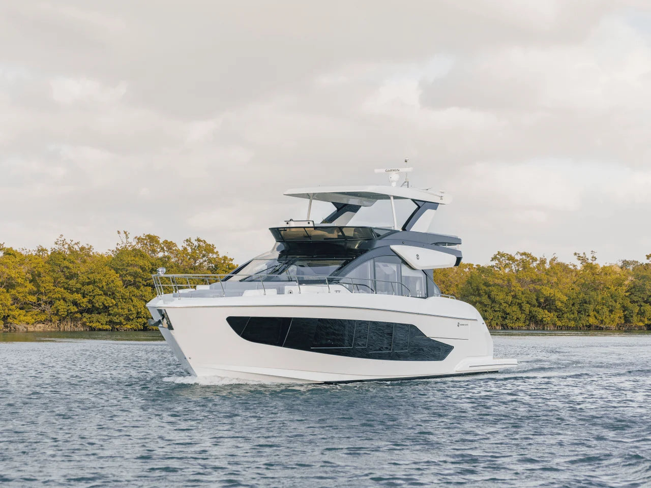 2027 Cruisers Yachts 57FLY 57.0 feet, Clearwater, Florida #30
