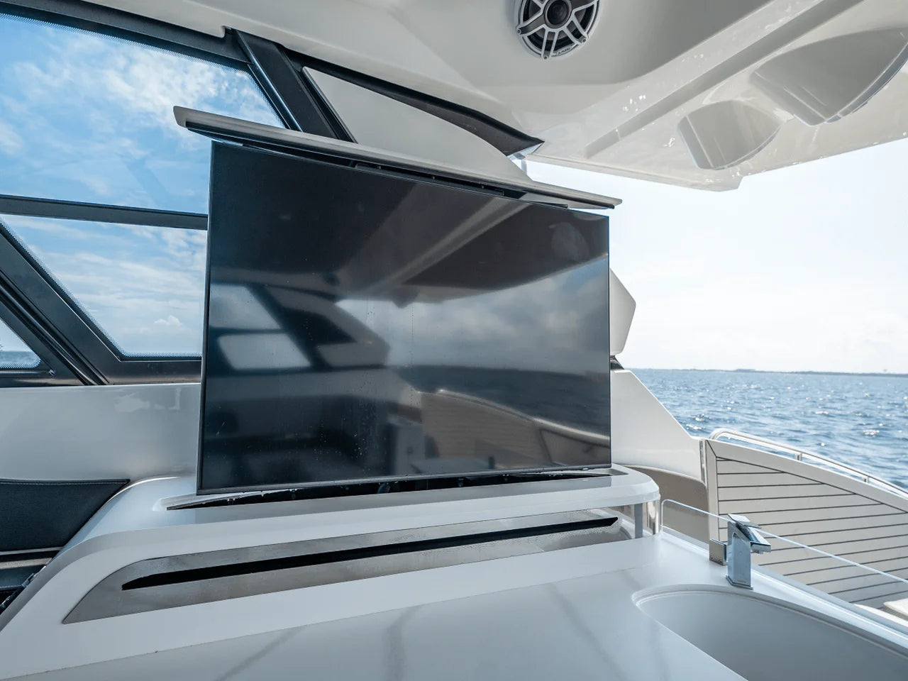 2025 Cruisers Yachts 50 GLS 50.0 feet, Clearwater, Florida #34
