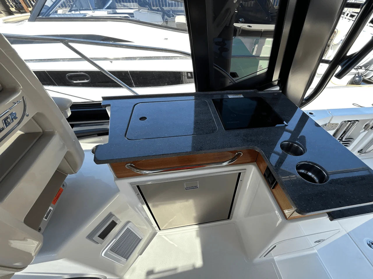 2025 Boston Whaler 365 Conquest 36.0 feet, Clearwater, Florida #22