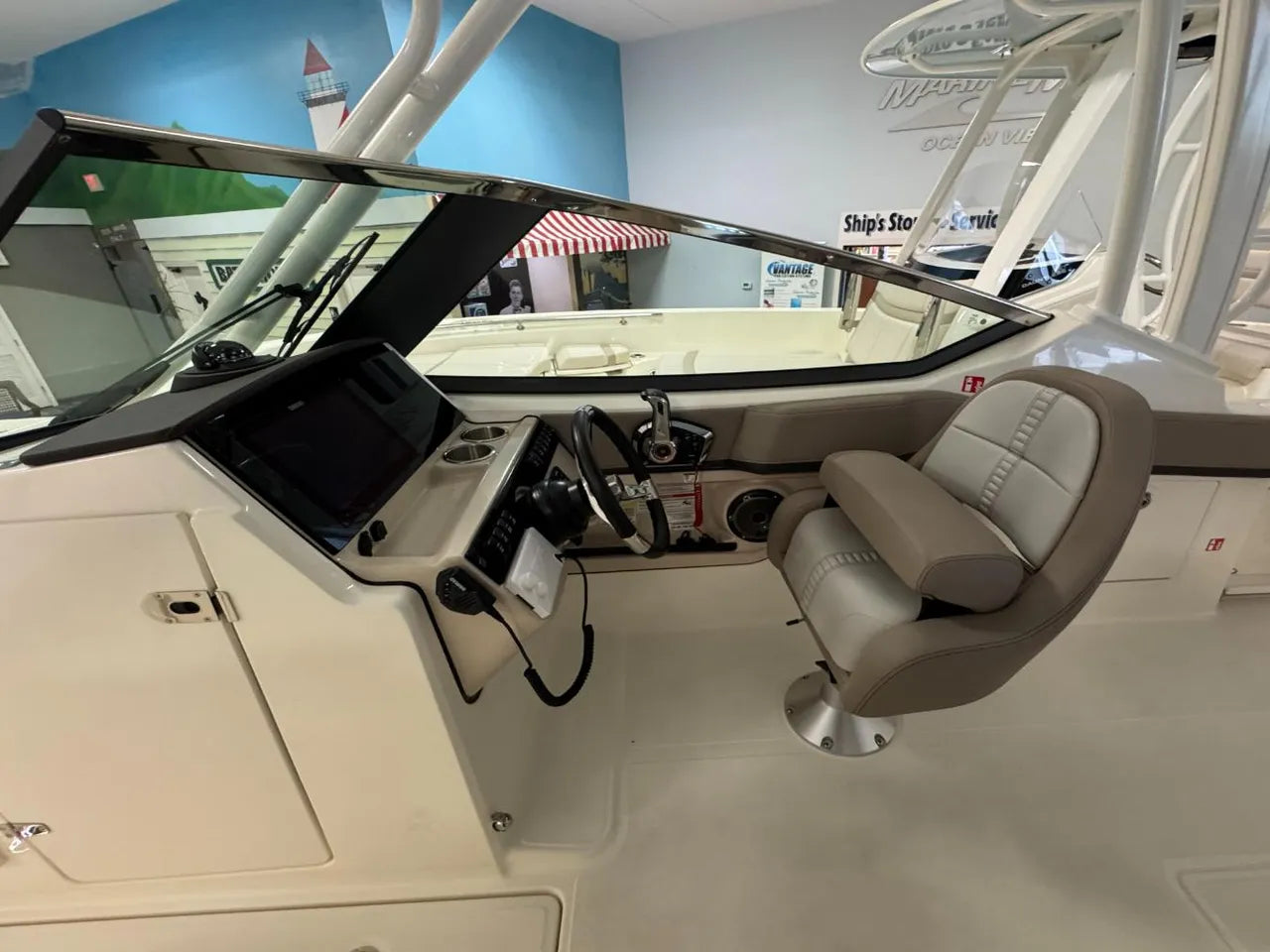 2026 Boston Whaler 240 Vantage 24.0 feet, Clearwater, Florida #23
