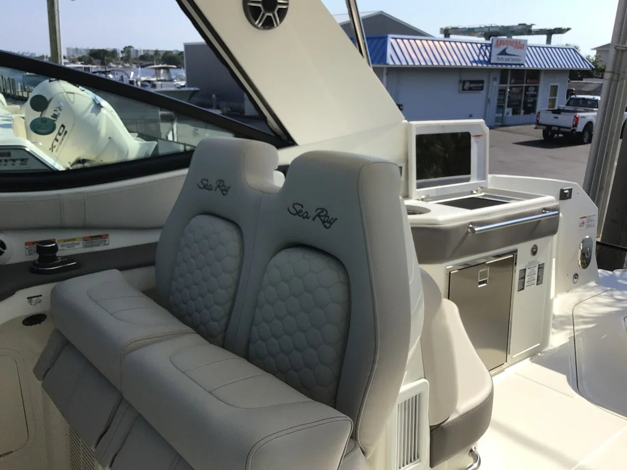 2026 Sea Ray Sundancer 320 Outboard 32.0 feet, Clearwater, Florida #15
