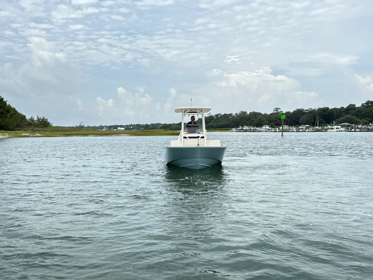 2027 Boston Whaler 210 Montauk 21.0 feet, Clearwater, Florida #9