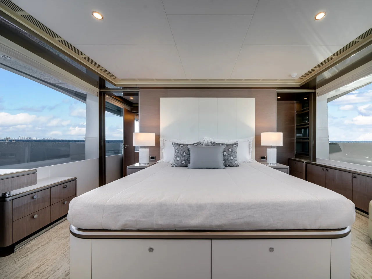 2026 Ocean Alexander 37L 120.0 feet, Clearwater, Florida #33