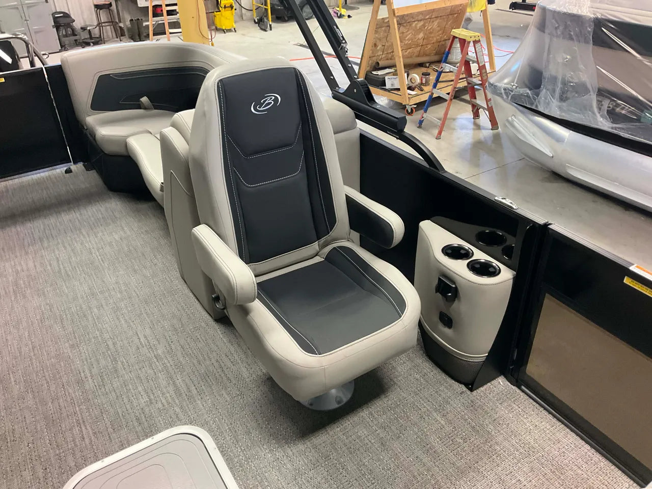 2026 Barletta Cabrio 22 QC 22.0 feet, Clearwater, Florida #24
