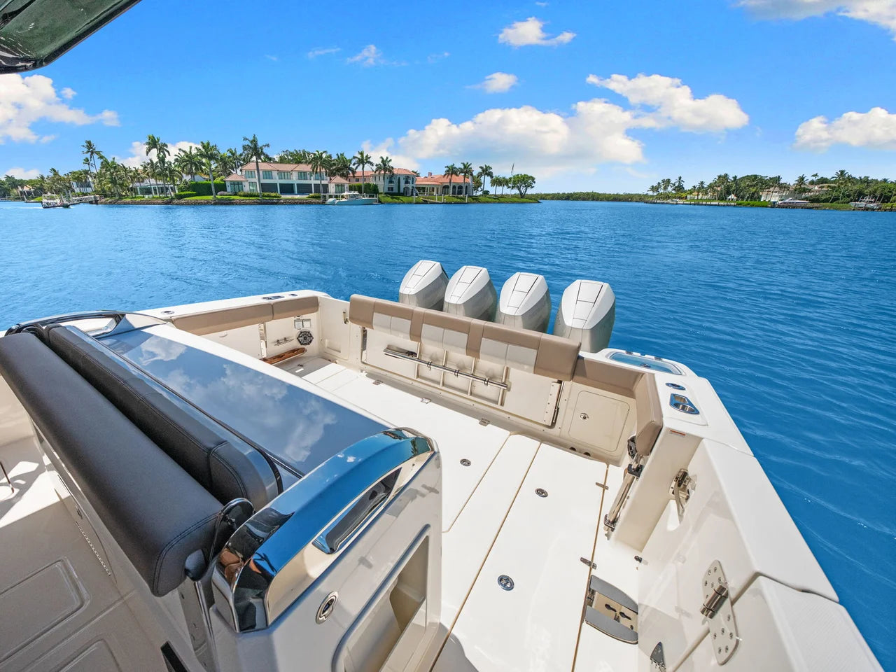 2026 Boston Whaler 420 Outrage 42.0 feet, Clearwater, Florida #40