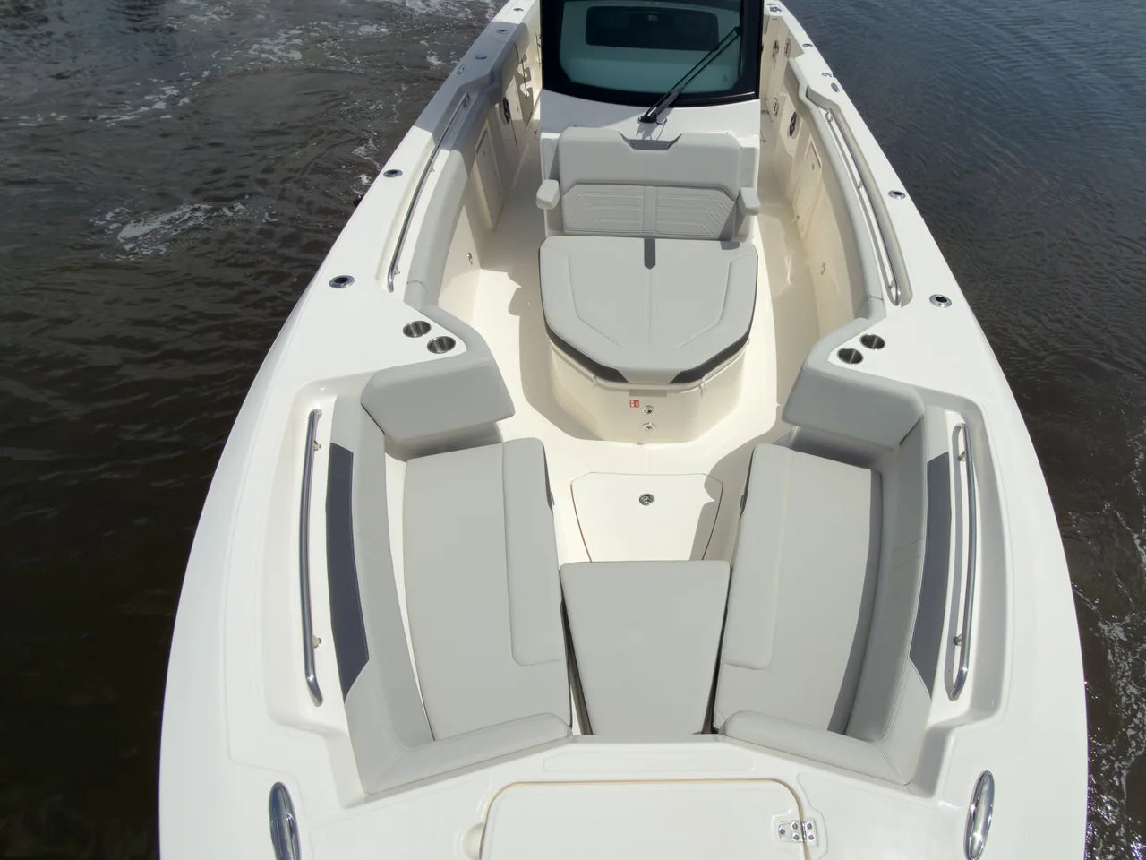 2026 Boston Whaler 330 Outrage 33.0 feet, Clearwater, Florida #22