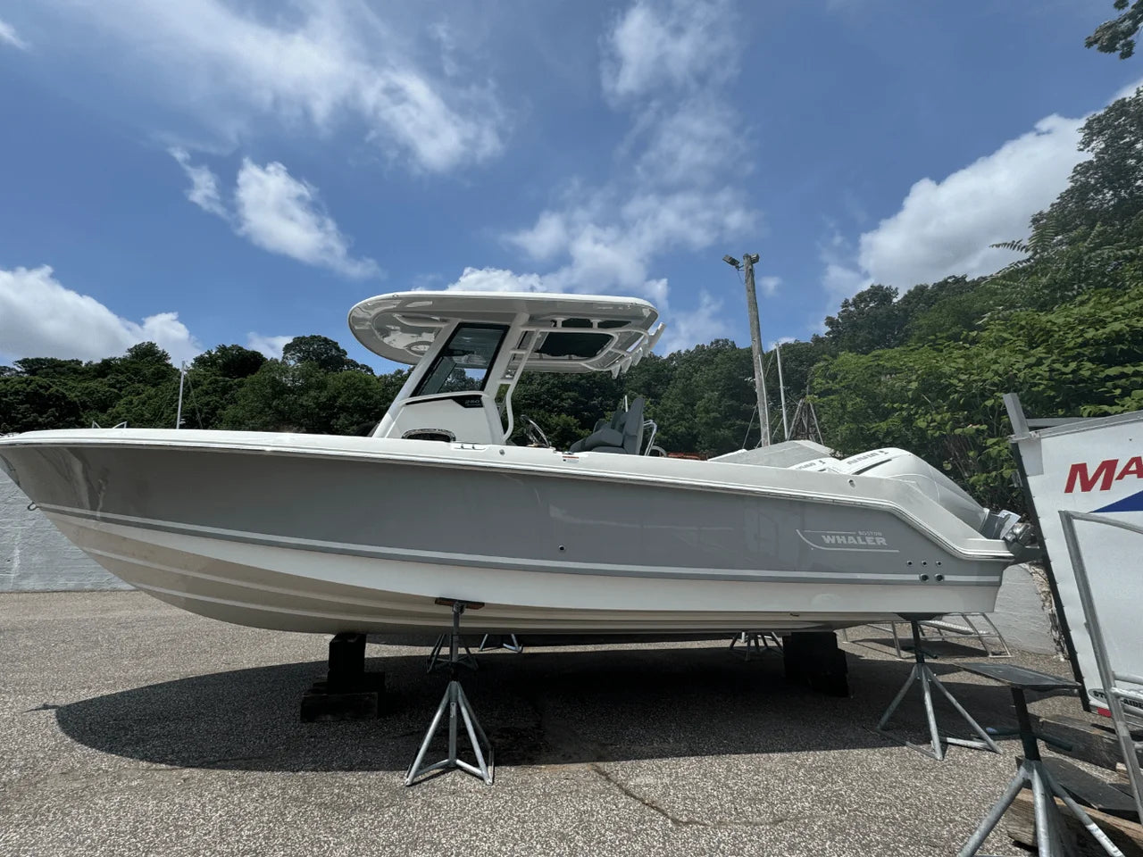 2026 Boston Whaler 250 Outrage 25.0 feet, Clearwater, Florida #4
