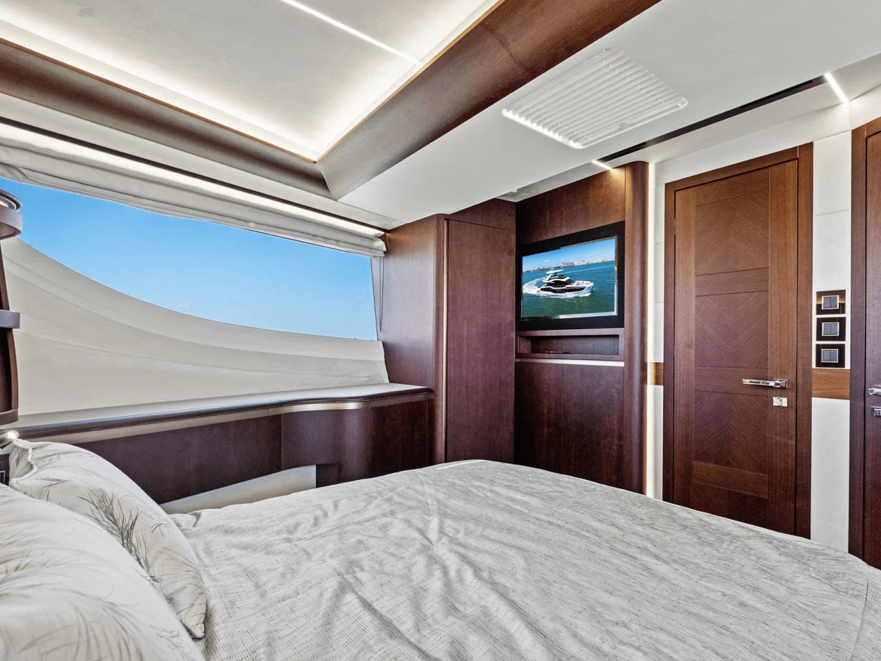2025 Galeon 560 FLY 56.0 feet, Clearwater, Florida #62