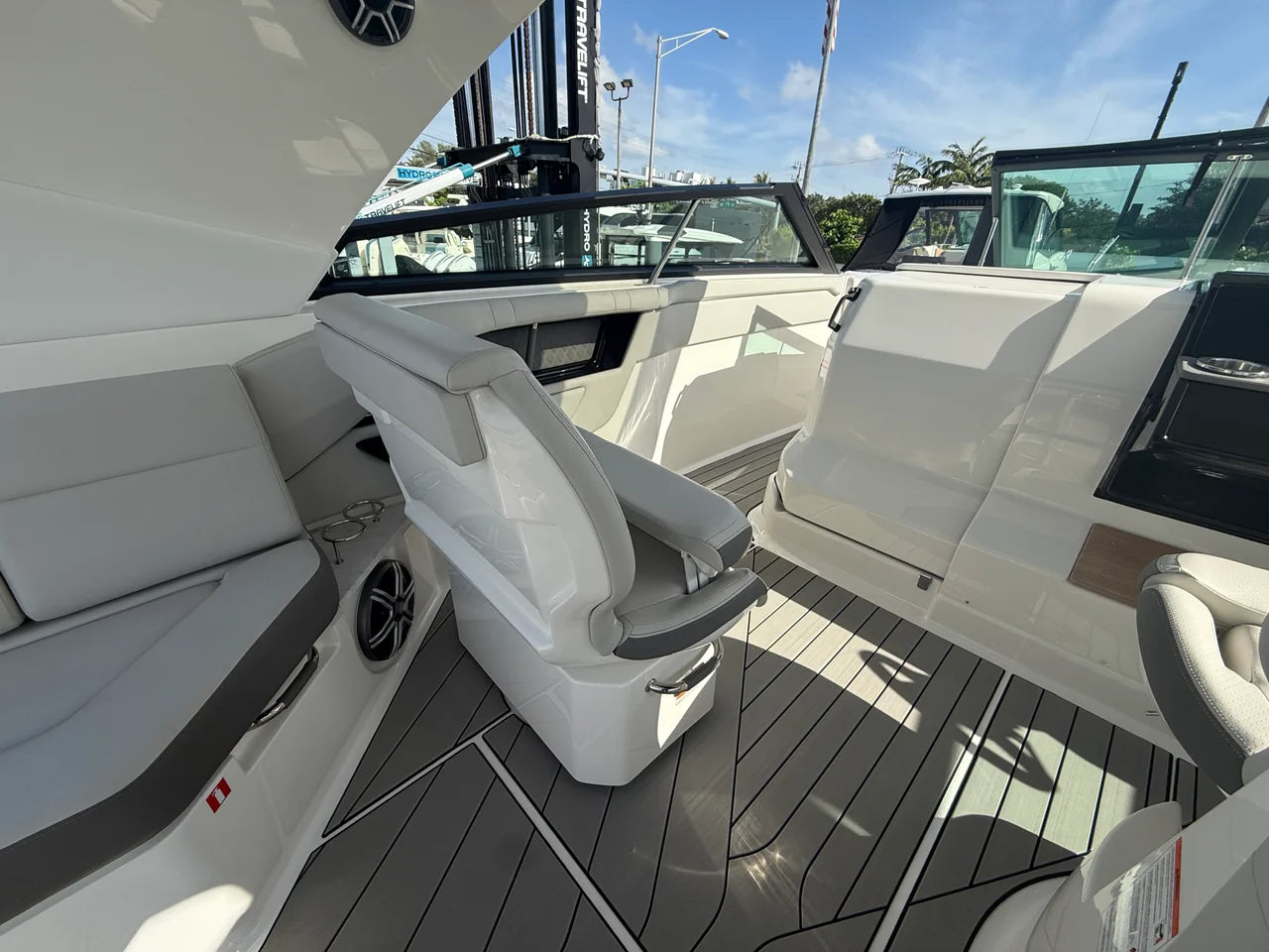 2026 Sea Ray SLX 400 Outboard 40.0 feet, Clearwater, Florida #31