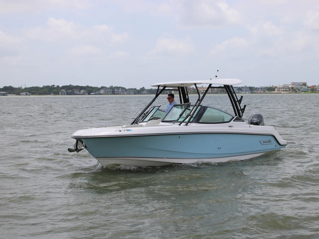 2026 Boston Whaler 240 Vantage 24.0 feet, Clearwater, Florida #17
