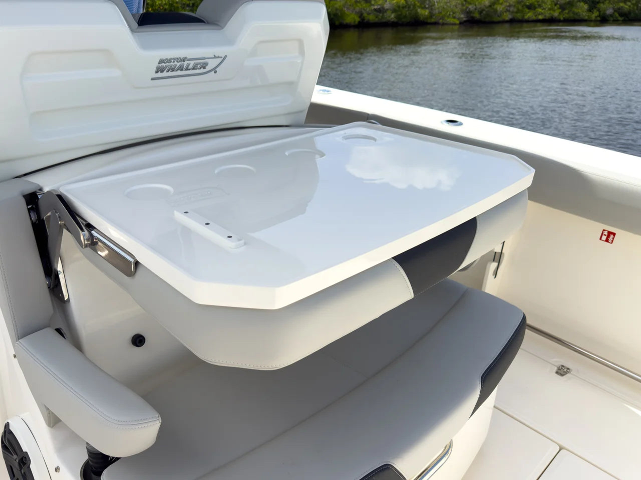 2026 Boston Whaler 330 Outrage 33.0 feet, Clearwater, Florida #10