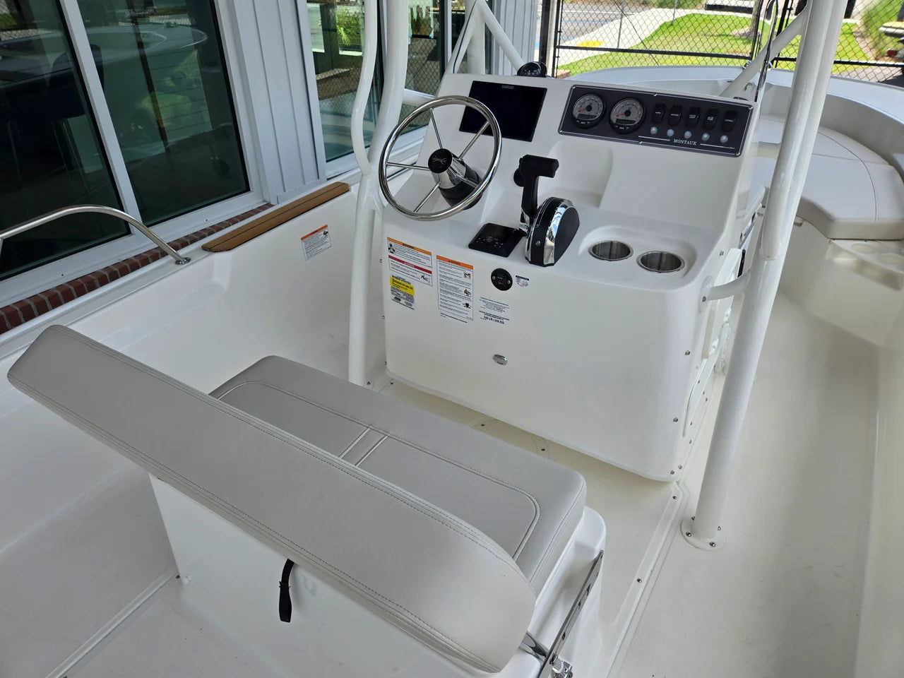 2026 Boston Whaler 190 Montauk 19.0 feet, Clearwater, Florida #8