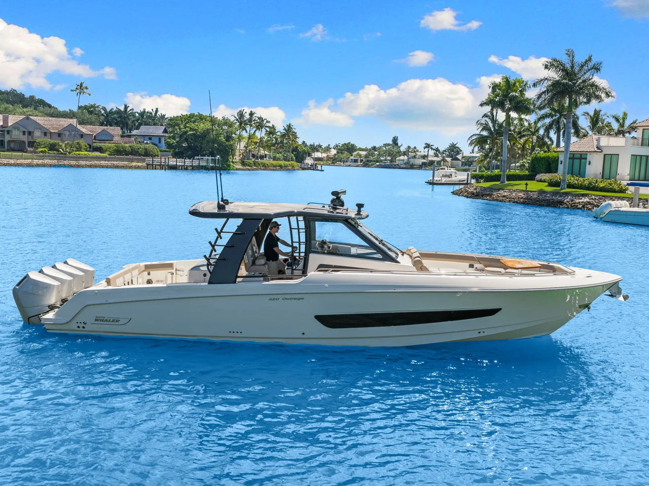 2026 Boston Whaler 420 Outrage 42.0 feet, Clearwater, Florida #15