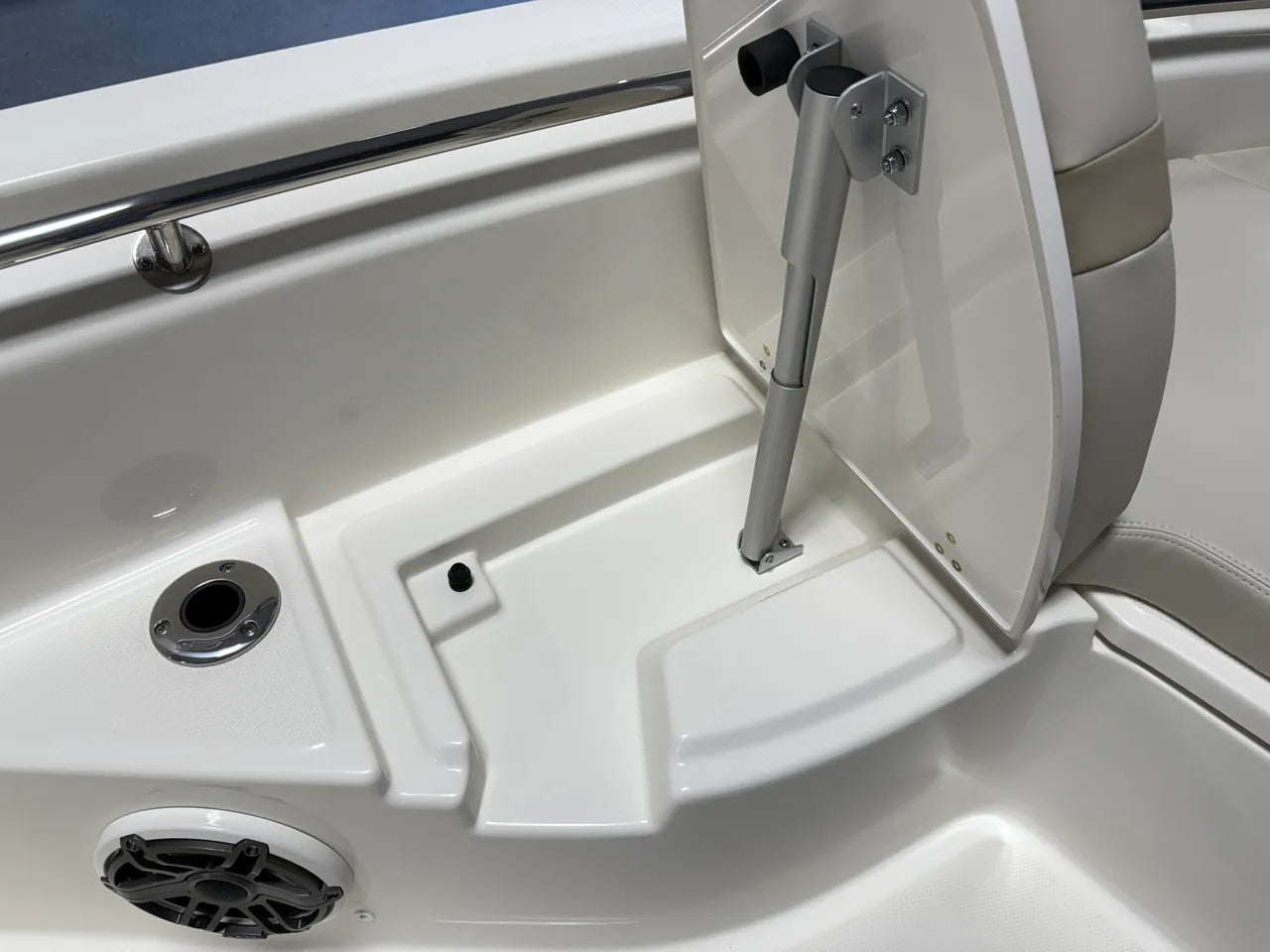 2026 Boston Whaler 250 Dauntless 25.0 feet, Clearwater, Florida #97