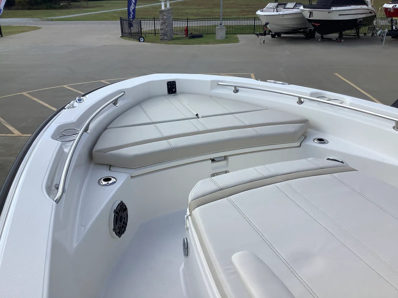 2026 Boston Whaler 220 Dauntless 22.0 feet, Clearwater, Florida #28