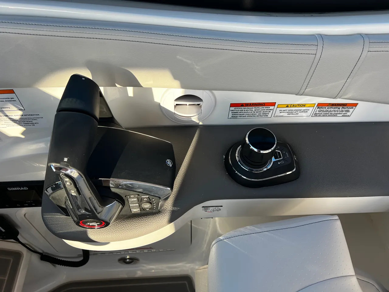 2026 Sea Ray Sundancer 320 Outboard 32.0 feet, Clearwater, Florida #24
