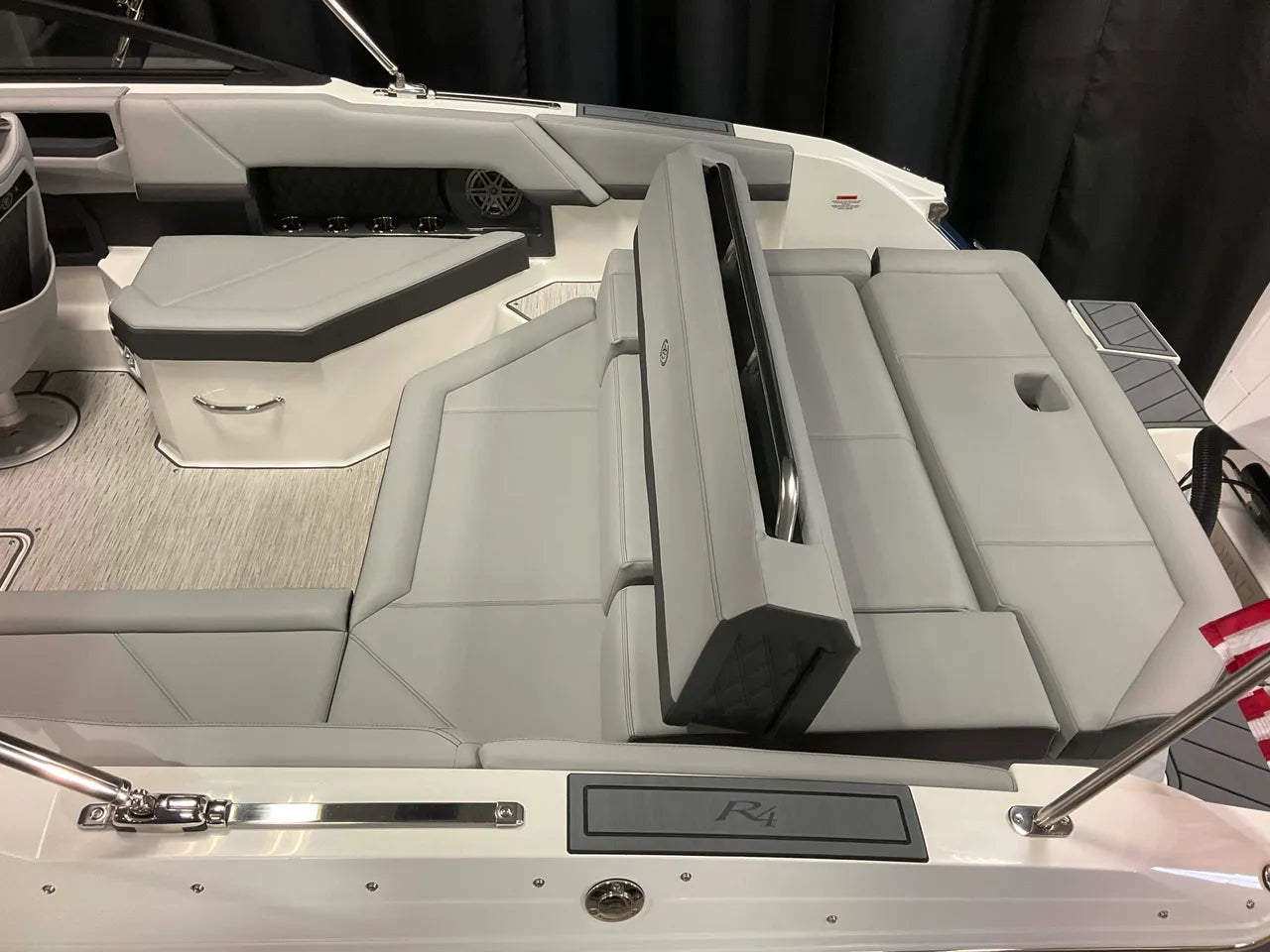 2026 Cobalt R4 Outboard 24.0 feet, Clearwater, Florida #7