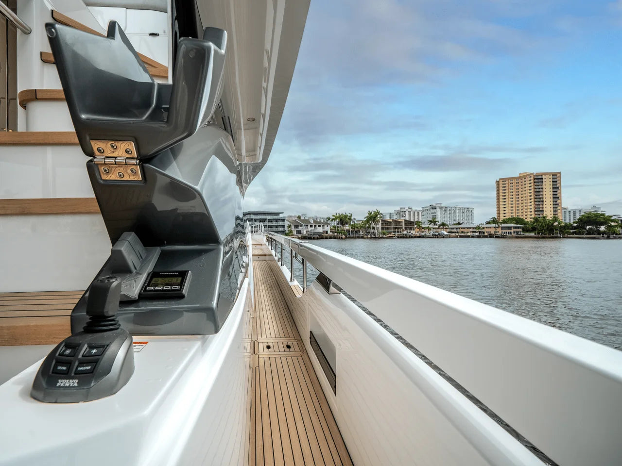 2026 Azimut Fly 78 78.0 feet, Clearwater, Florida #16