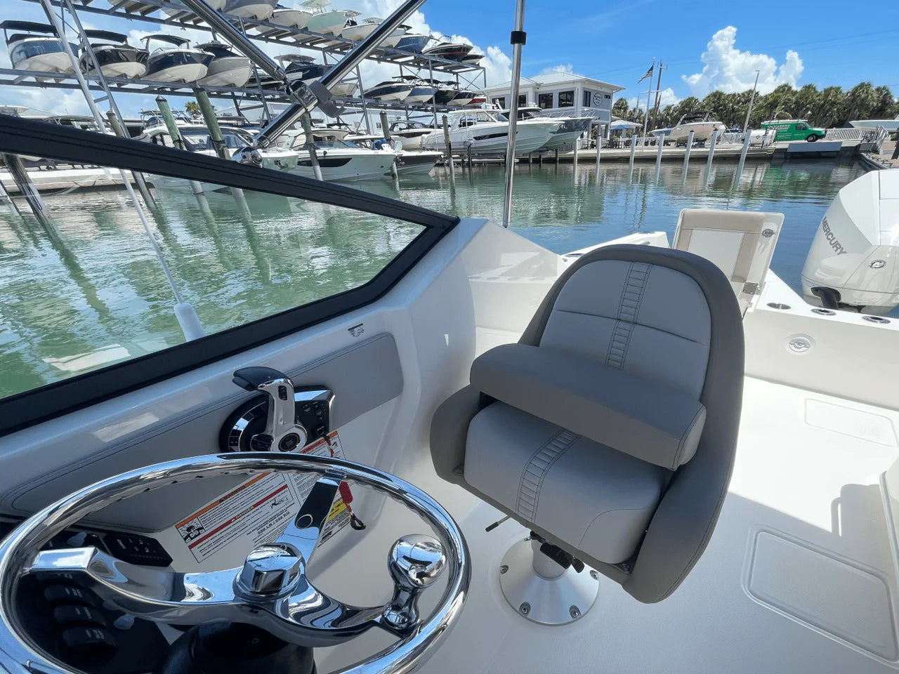 2025 Boston Whaler 210 Vantage 21.0 feet, Clearwater, Florida #20