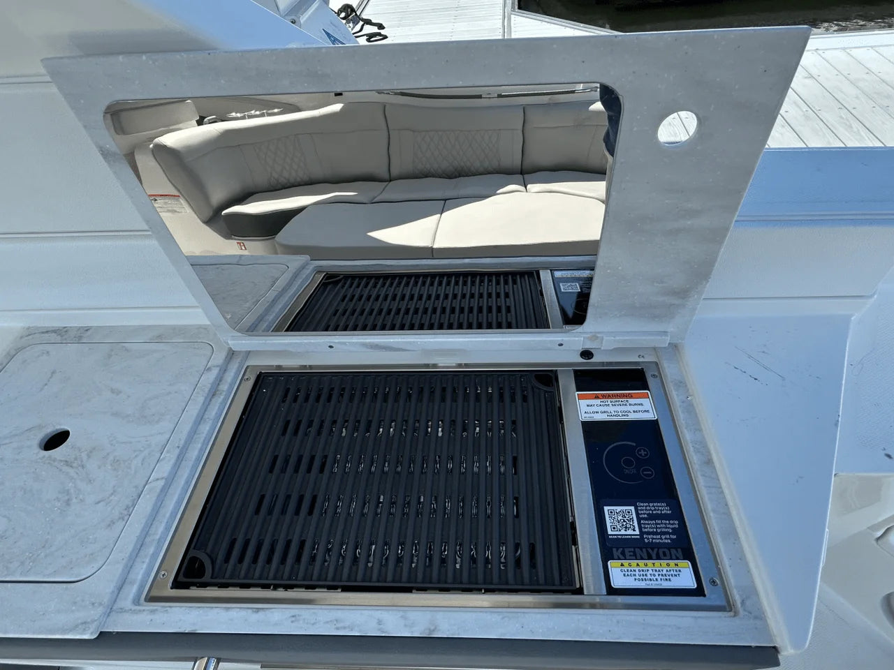 2026 Sea Ray SLX 350 Outboard 35.0 feet, Clearwater, Florida #35