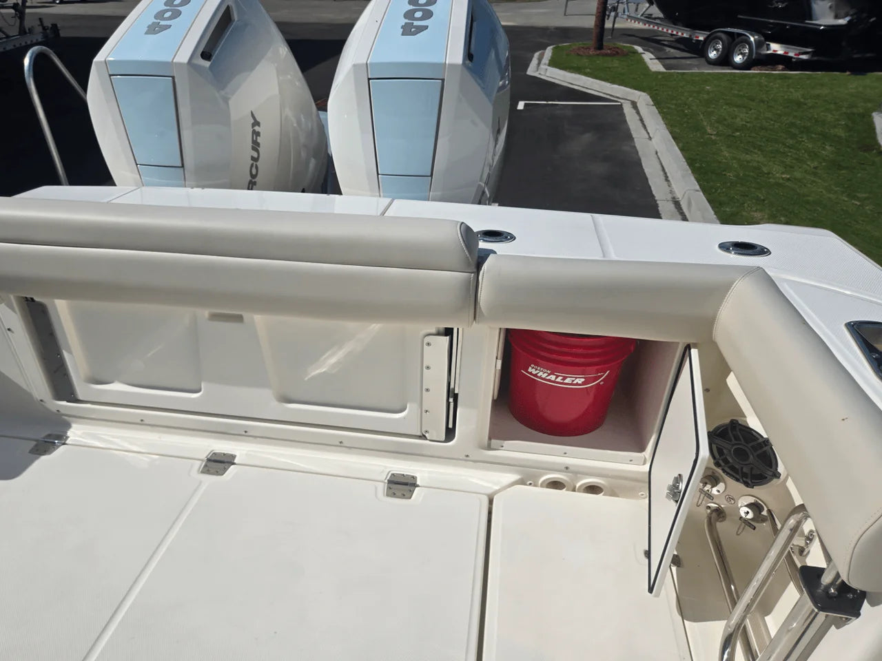 2025 Boston Whaler 330 Outrage 33.0 feet, Clearwater, Florida #5