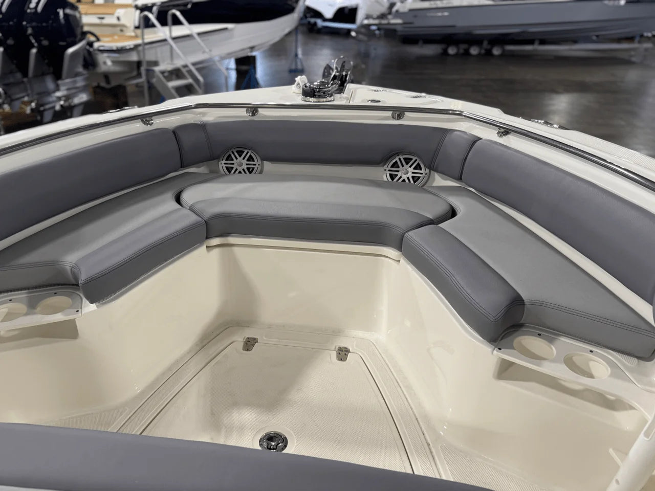 2025 Boston Whaler 230 Outrage 23.0 feet, Clearwater, Florida #13