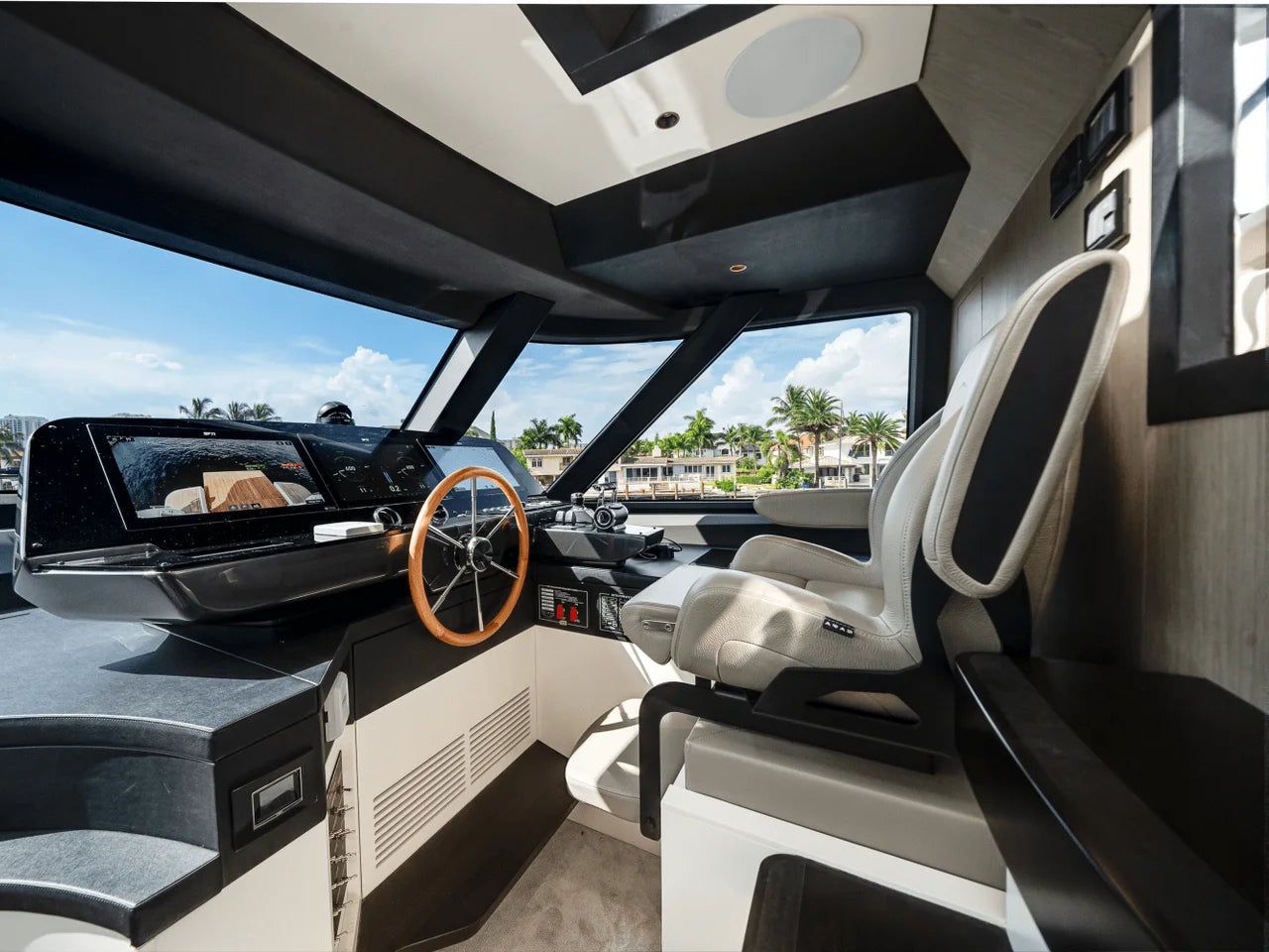 2026 Azimut Magellano 25M 84.0 feet, Clearwater, Florida #102