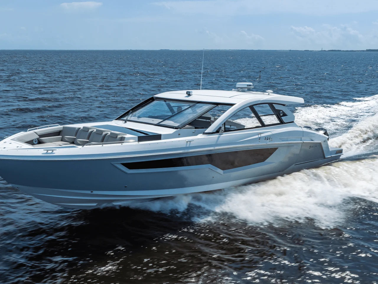 2025 Cruisers Yachts 50 GLS 50.0 feet, Clearwater, Florida #2