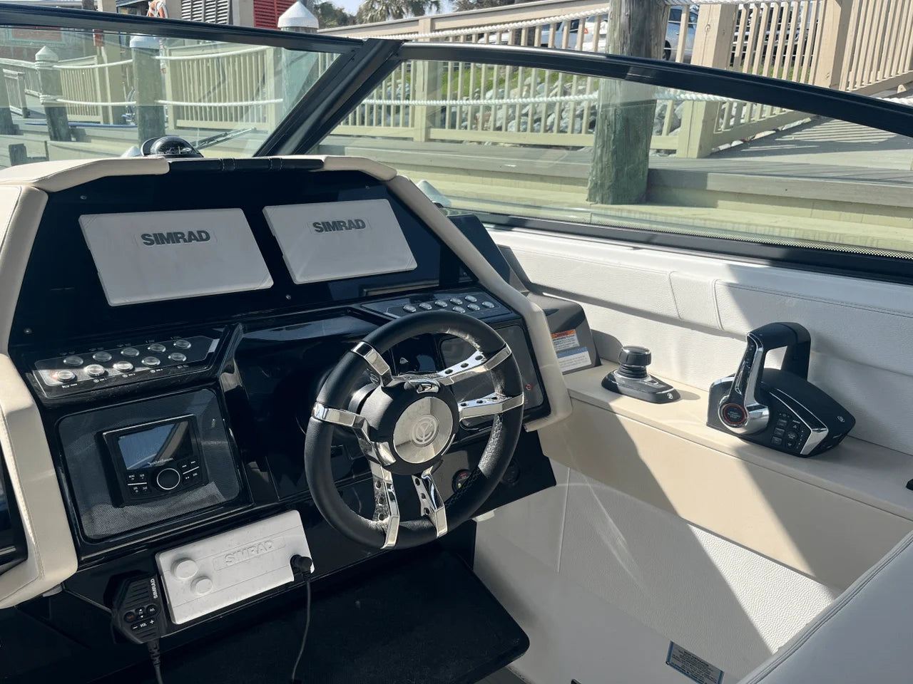 2025 Cruisers Yachts 34 GLS Outboard 34.0 feet, Clearwater, Florida #17