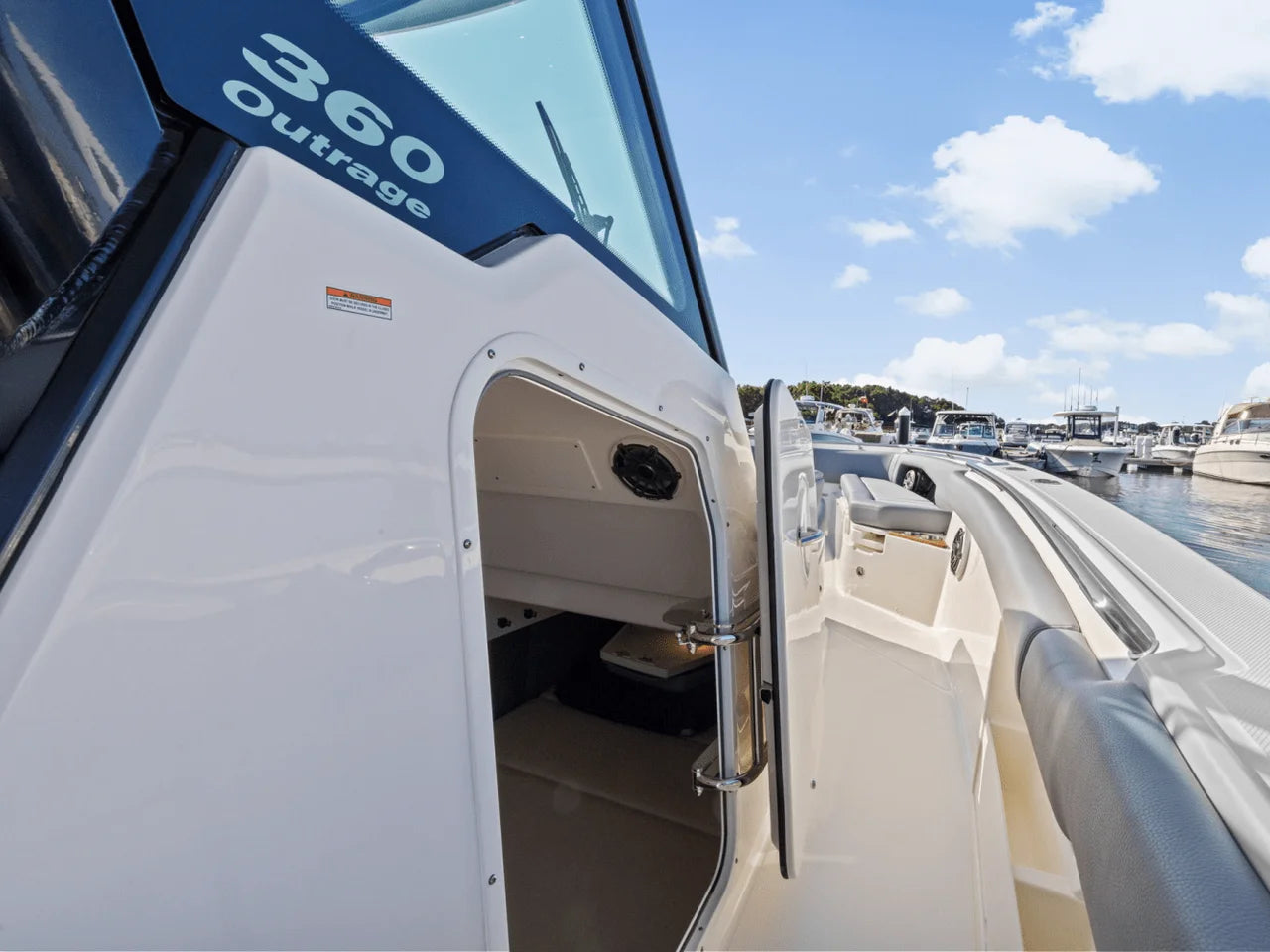 2025 Boston Whaler 360 Outrage 36.0 feet, Clearwater, Florida #37