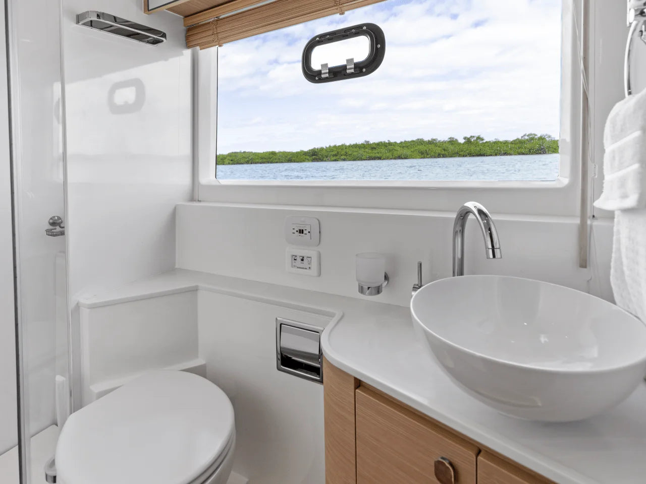 2026 Aquila 50 Yacht 52.0 feet, Clearwater, Florida #75