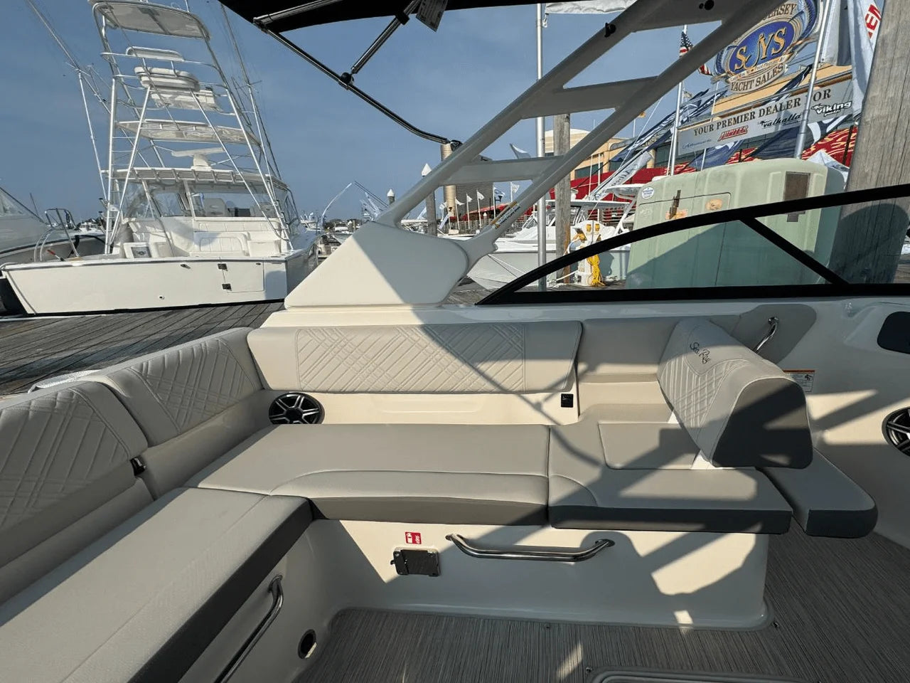 2026 Sea Ray SDX 230 Outboard 23.0 feet, Clearwater, Florida #18