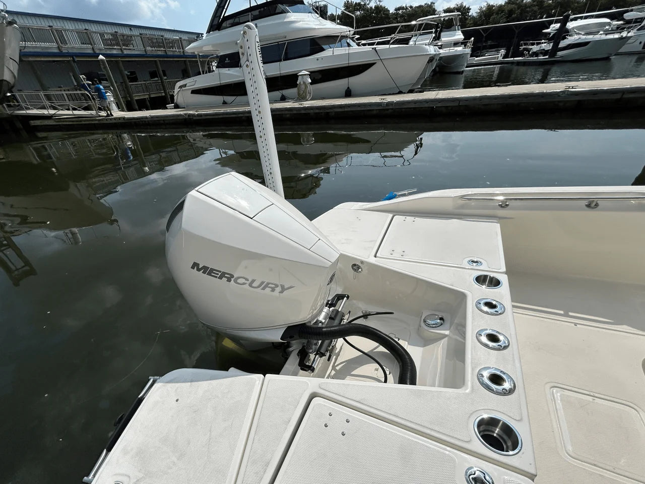2026 Boston Whaler 220 Dauntless 22.0 feet, Clearwater, Florida #8