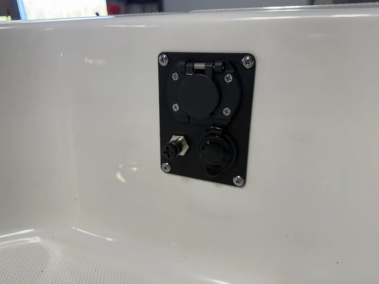 2026 Boston Whaler 250 Dauntless 25.0 feet, Clearwater, Florida #102