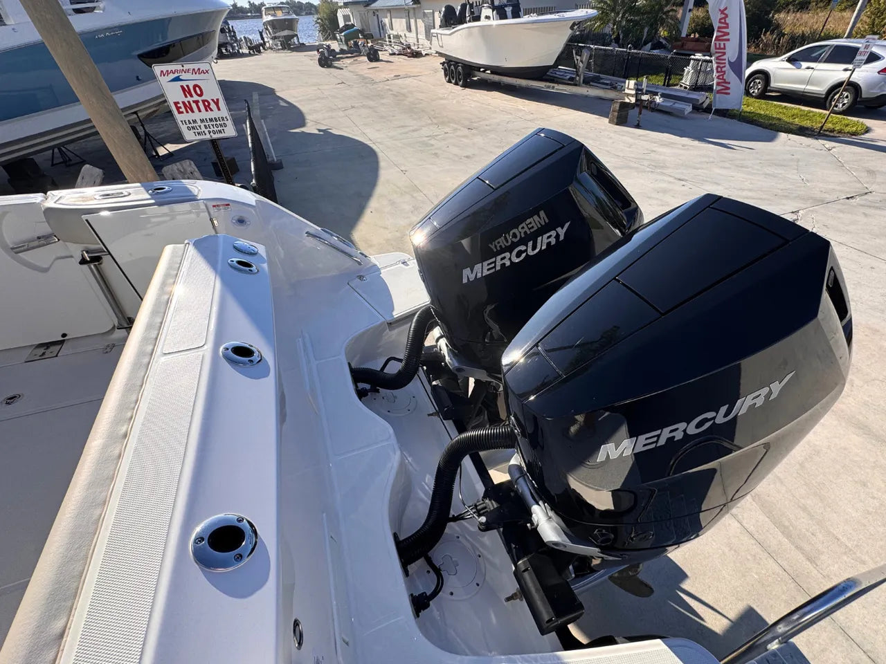 2026 Boston Whaler 325 Conquest 32.0 feet, Clearwater, Florida #9