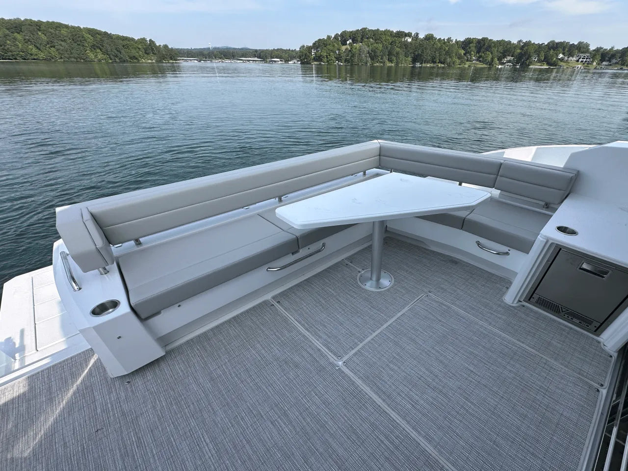 2025 Cruisers Yachts 46 Cantius 46.0 feet, Clearwater, Florida #30