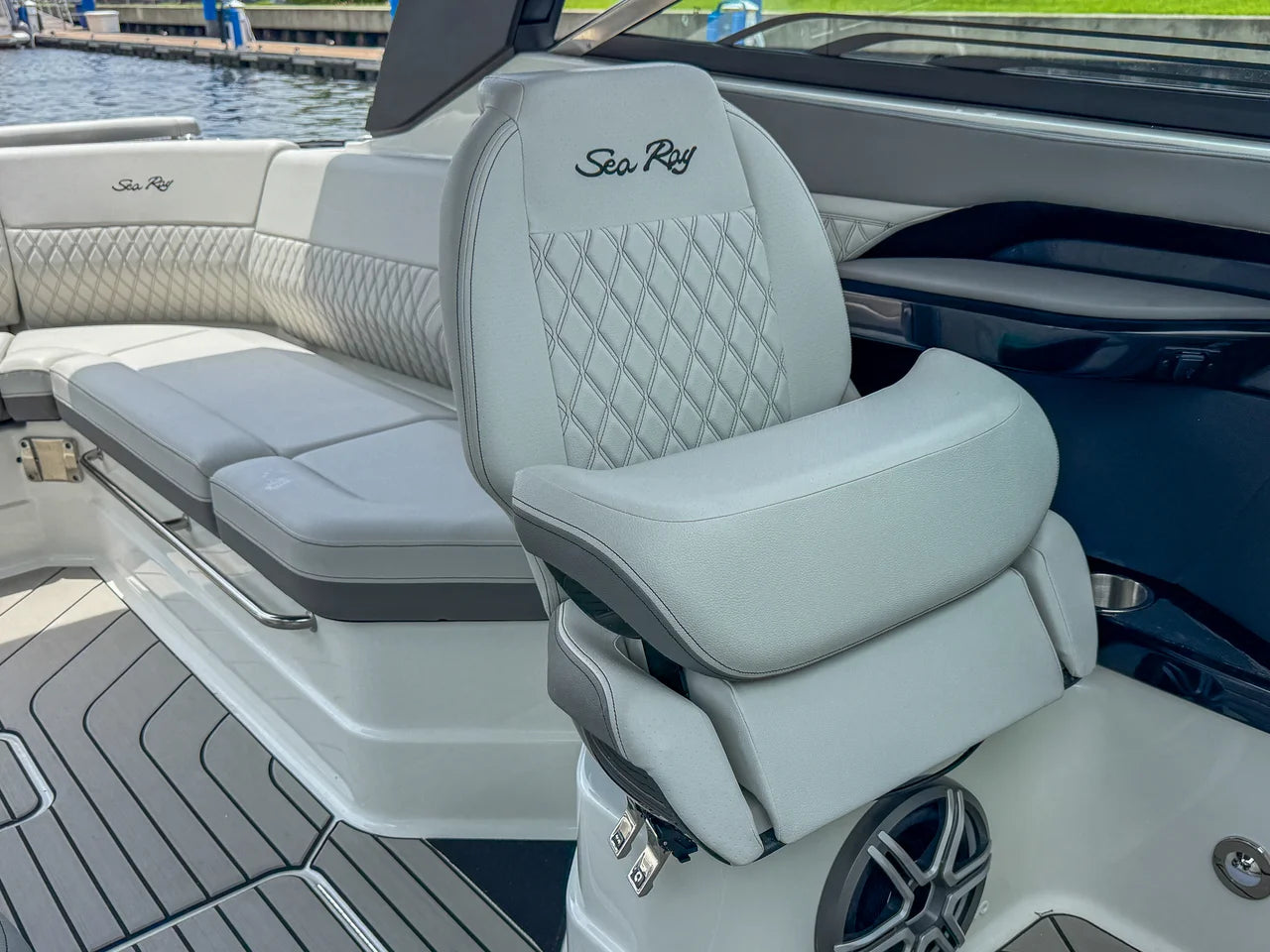 2027 Sea Ray SLX 280 Outboard 28.0 feet, Clearwater, Florida #16