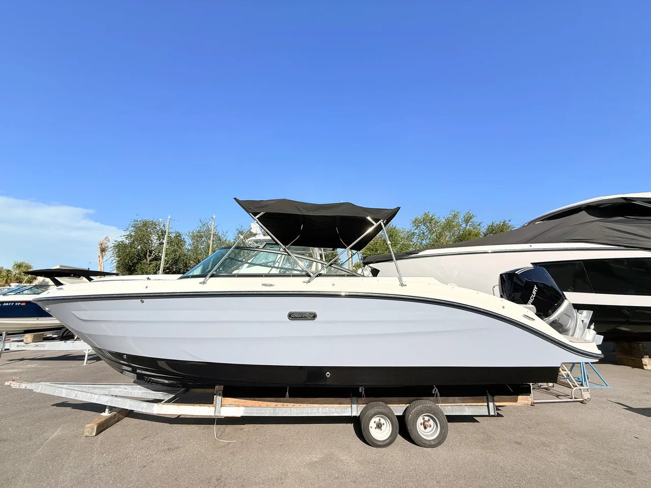 2026 Sea Ray SDX 250 Outboard 25.0 feet, Clearwater, Florida #1