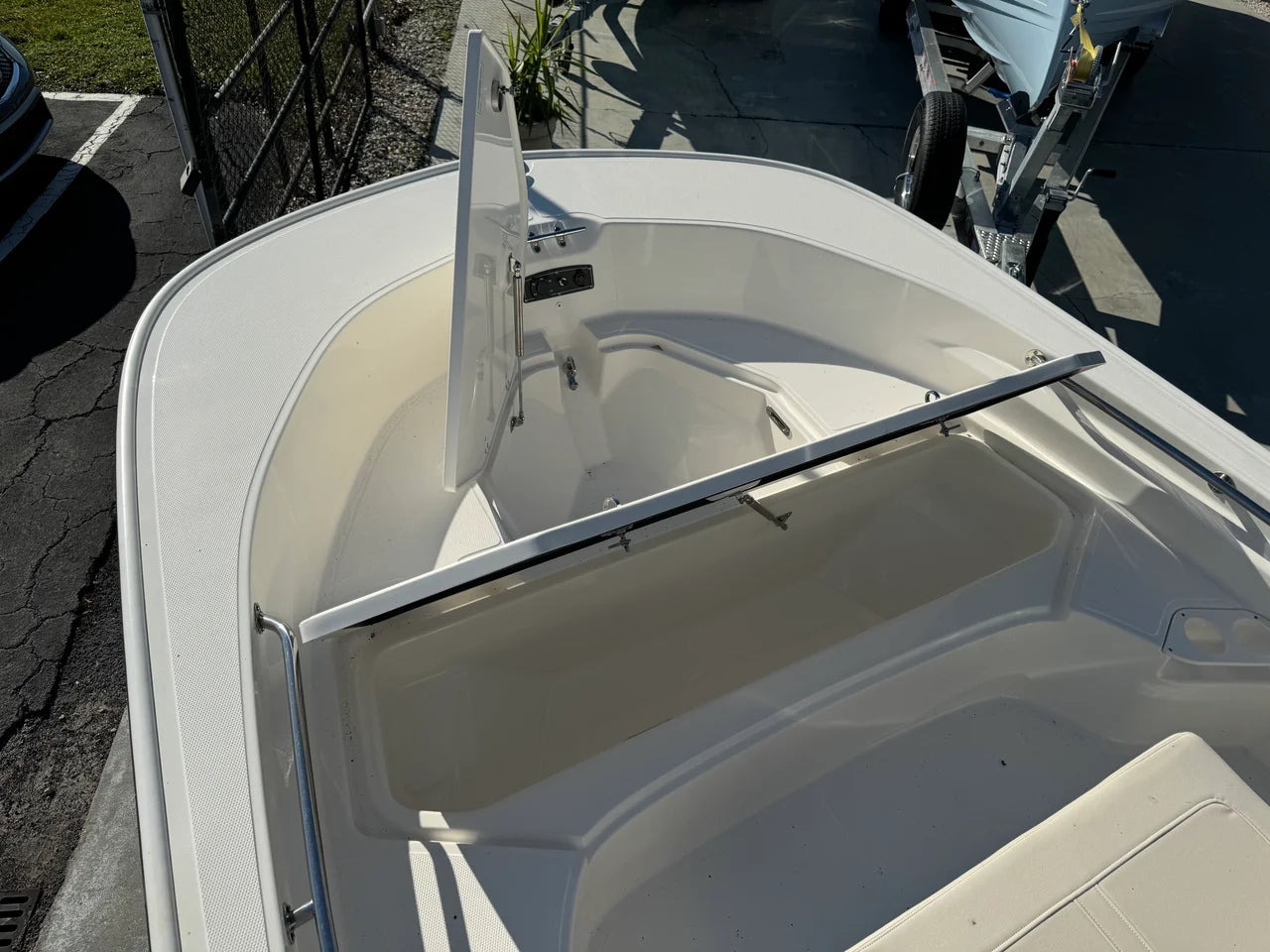 2026 Boston Whaler 190 Montauk 19.0 feet, Clearwater, Florida #22