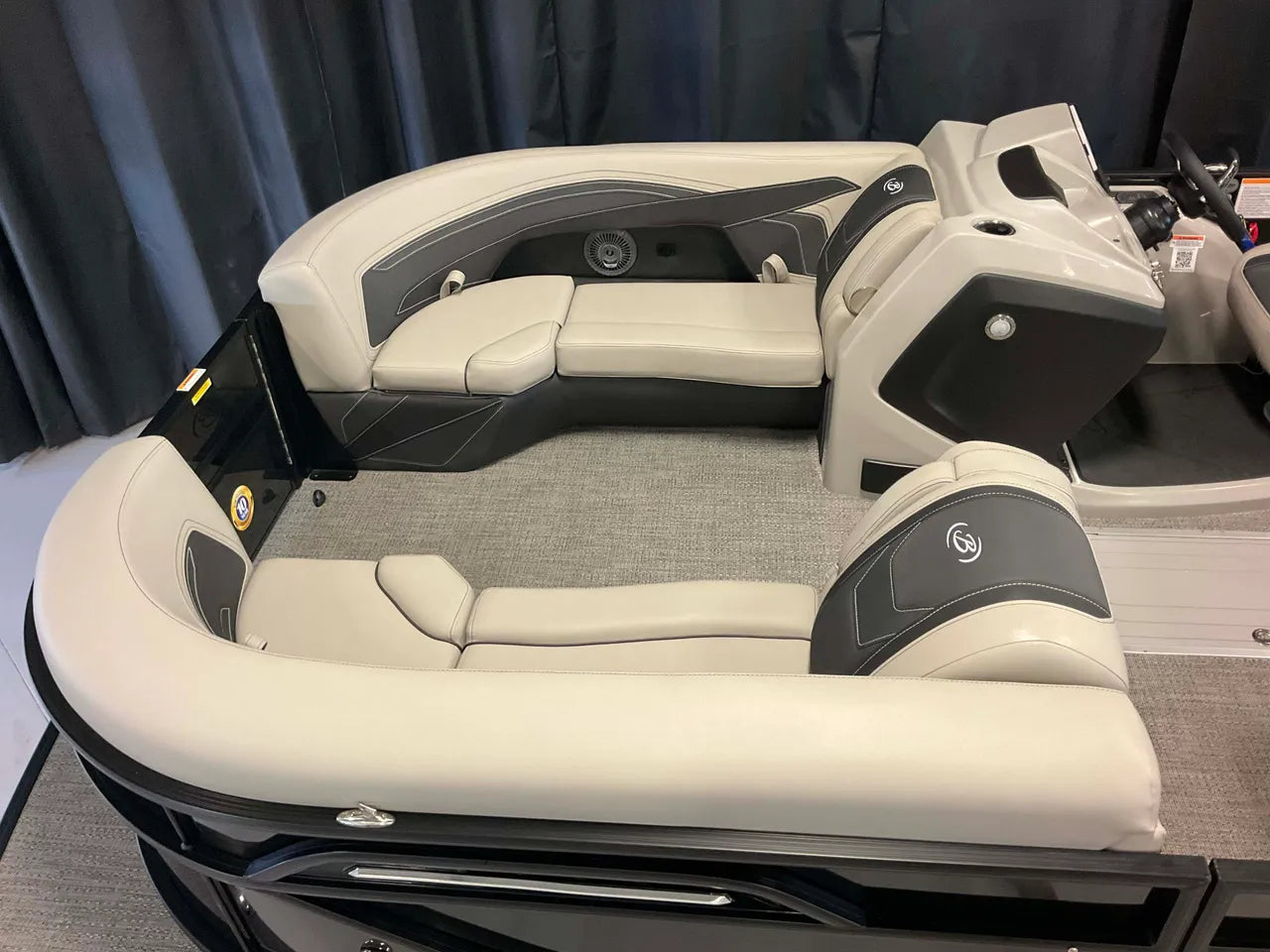 2026 Barletta Cabrio 22 QC 22.0 feet, Clearwater, Florida #10