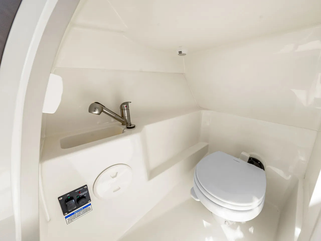 2026 Boston Whaler 240 Vantage 24.0 feet, Clearwater, Florida #35